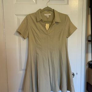 NWT Tan Yellow Short Sleeve Flare Dress